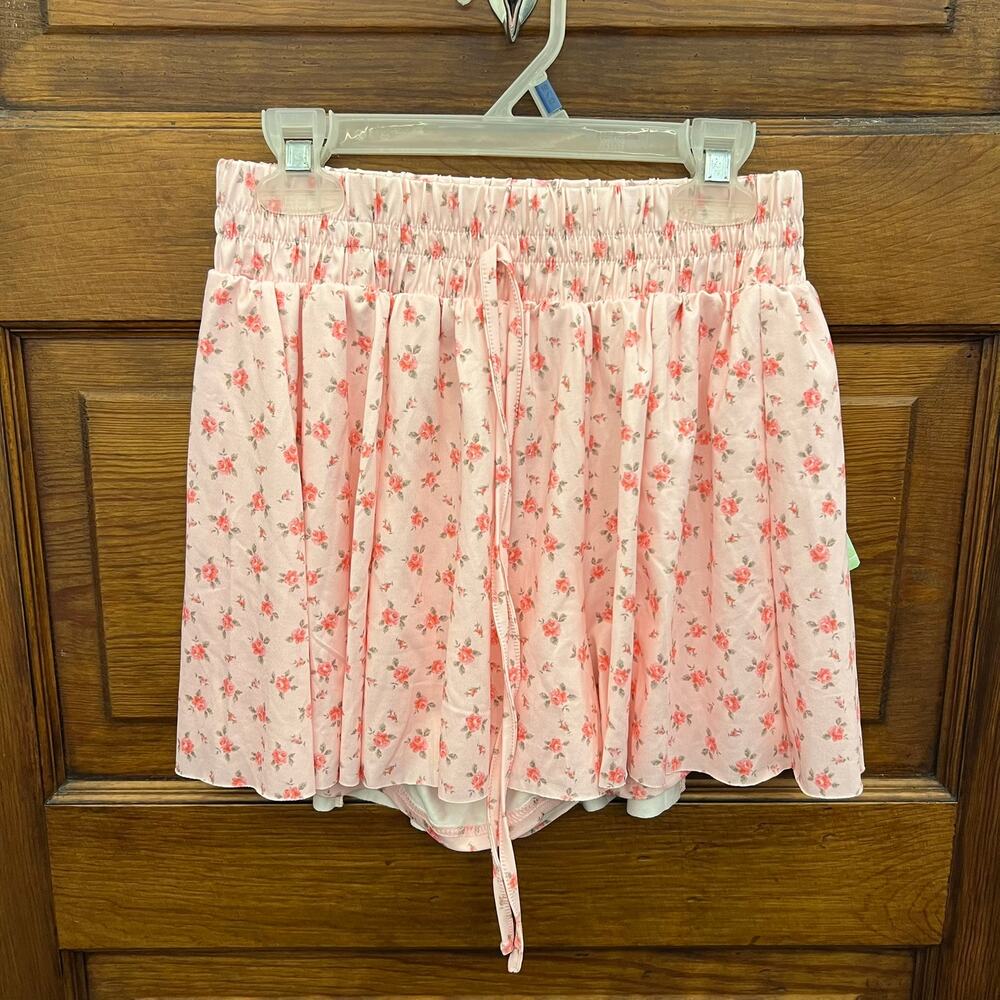 Altar'd State Revival Women's Shorts Pink Floral NWT's sz XS $48